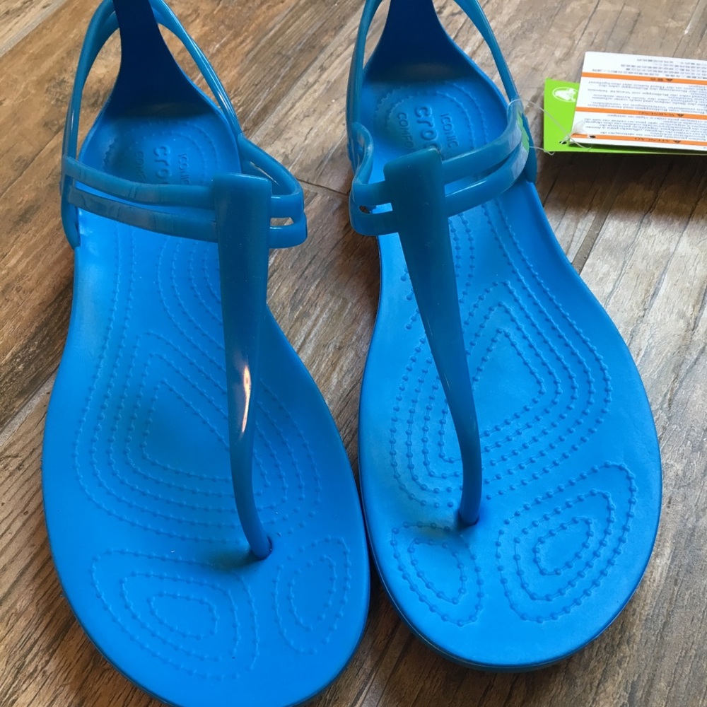 Crocs T Strap sandals - NWT